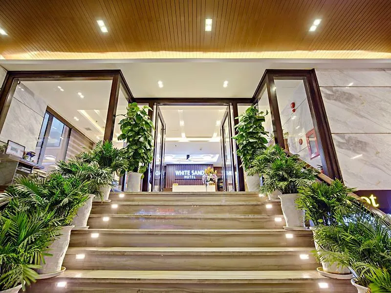 White Sand Boutique Hotel Da Nang 4*,